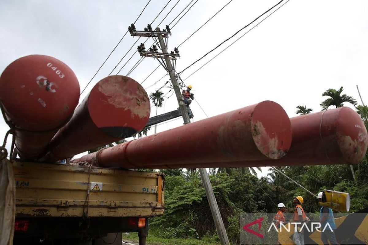 PLN: Pemulihan kelistrikan Aceh pascabencana hanya tinggal 13 desa