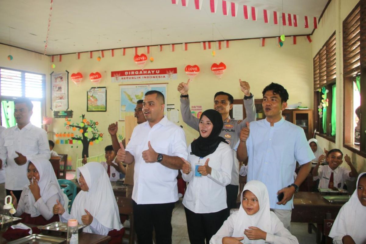 Anggota DPR minta tak ada narasi menyesatkan soal anggaran MBG