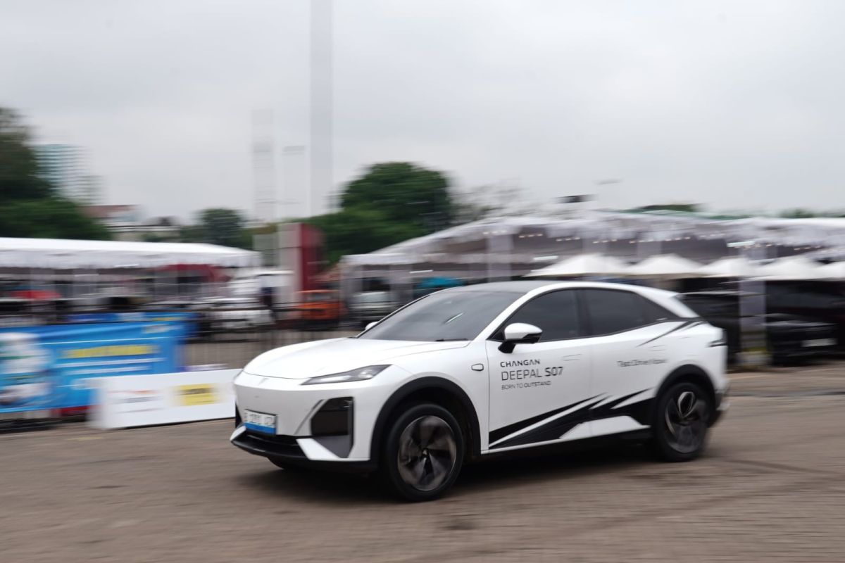 Deepal S07 usung standar keselamatan tinggi untuk SUV listrik