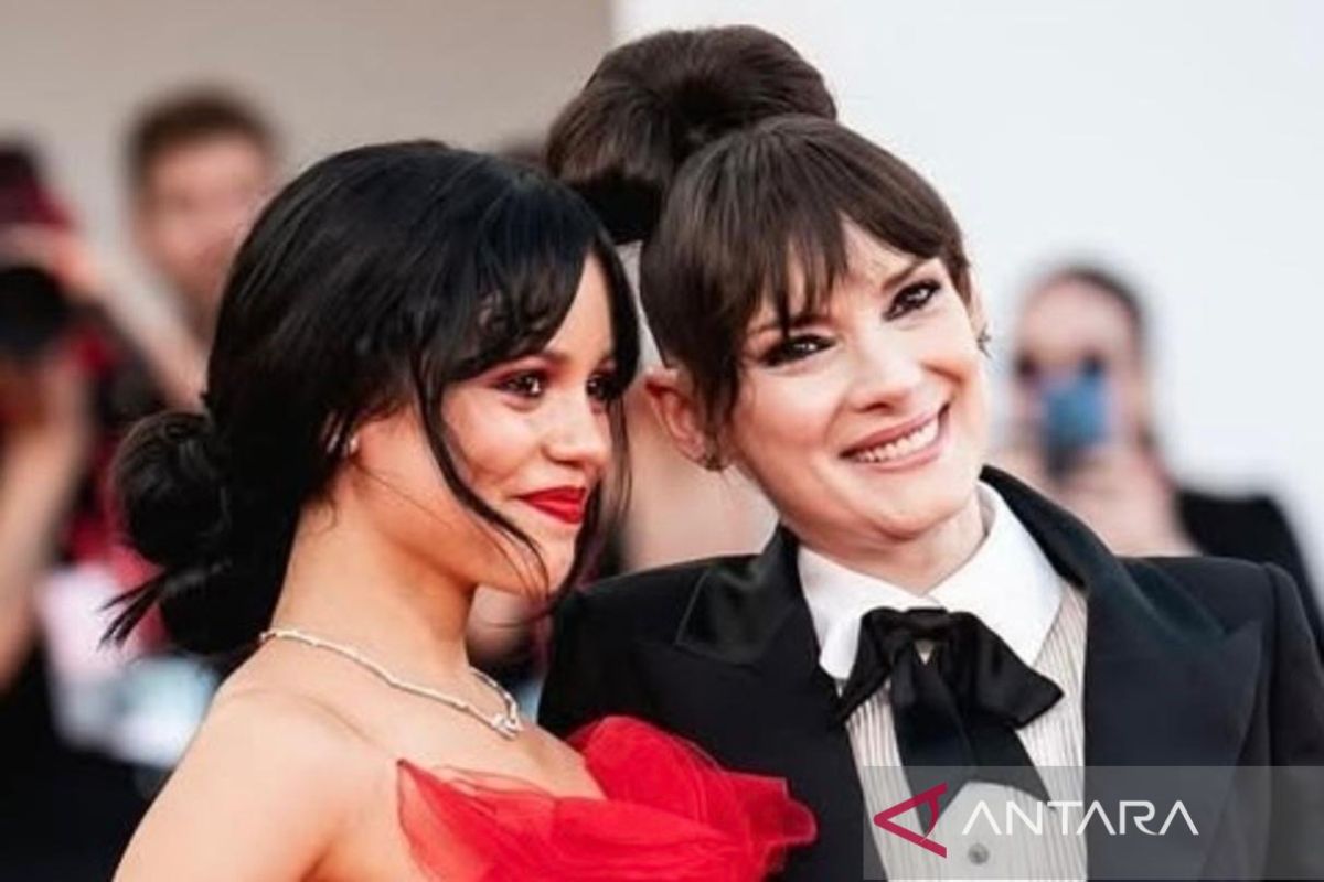 Winona Ryder akan gabung di serial "Wednesday" musim ketiga