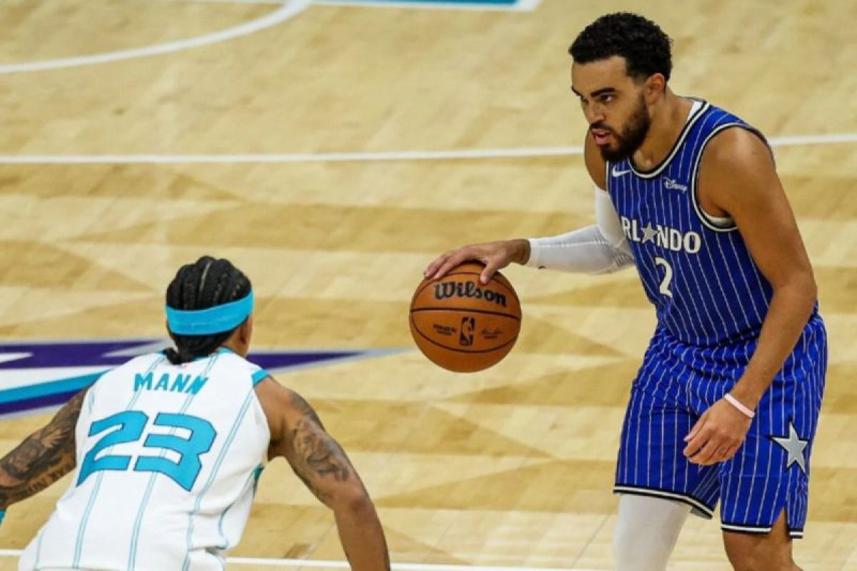 Charlotte Hornets dapatkan Tyus Jones dari Orlando Magic
