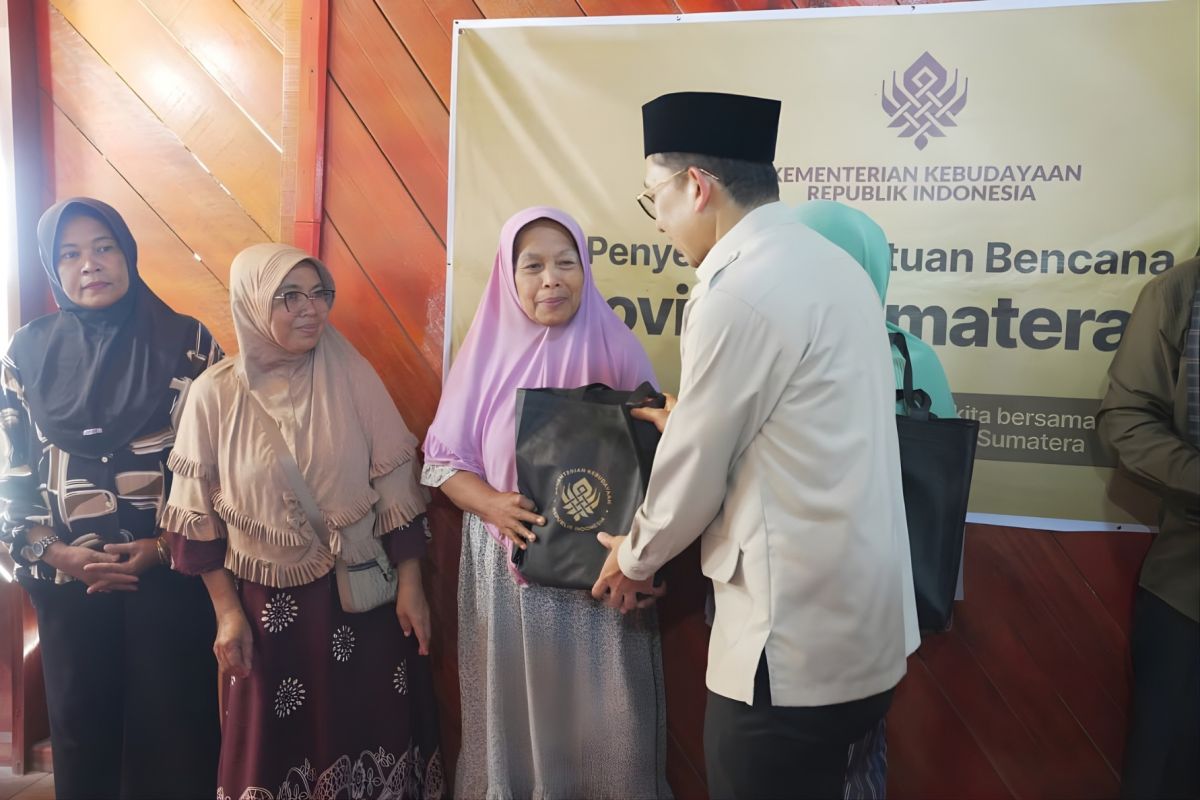 Menbud salurkan bantuan bagi warga terdampak di Syekh Burhanuddin