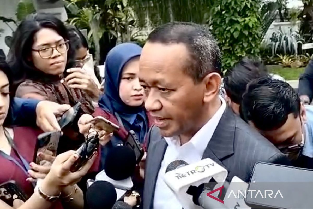 Prabowo terima laporan enam dari 18 proyek hilirisasi "groundbreaking"