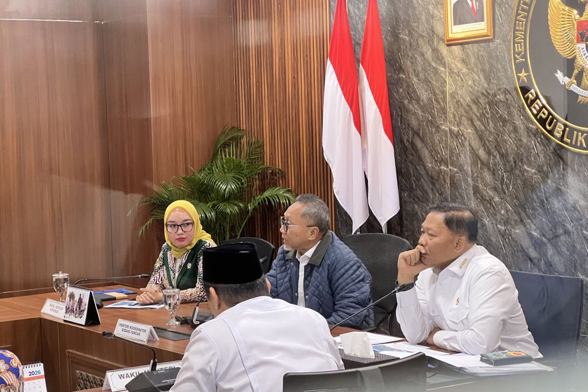 Menko Zulhas bidik 30 ribu bangunan Kopdes Merah Putih tuntas Mei