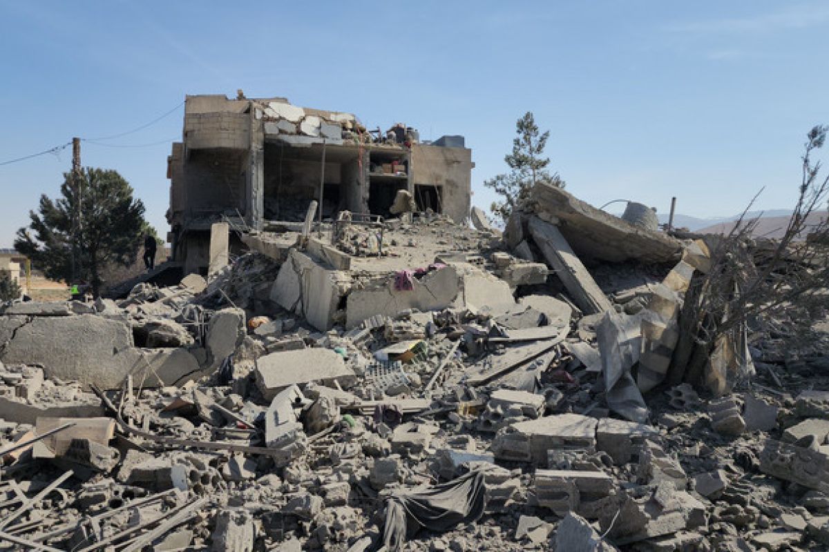 Serangan udara Israel tinggalkan jejak kehancuran di Ansar, Lebanon