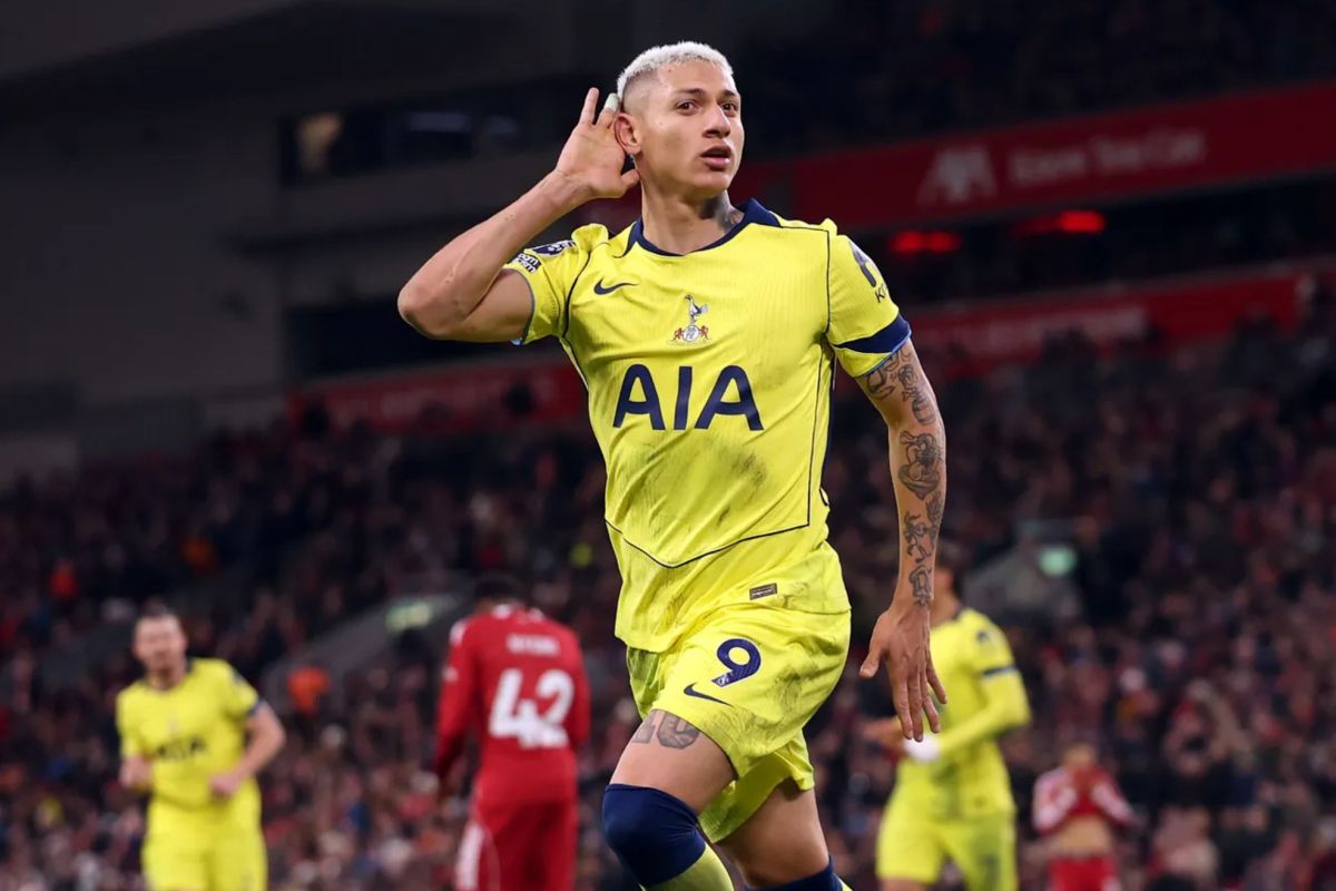 Richarlison selamatkan Spurs dari kekalahan kontra Liverpool
