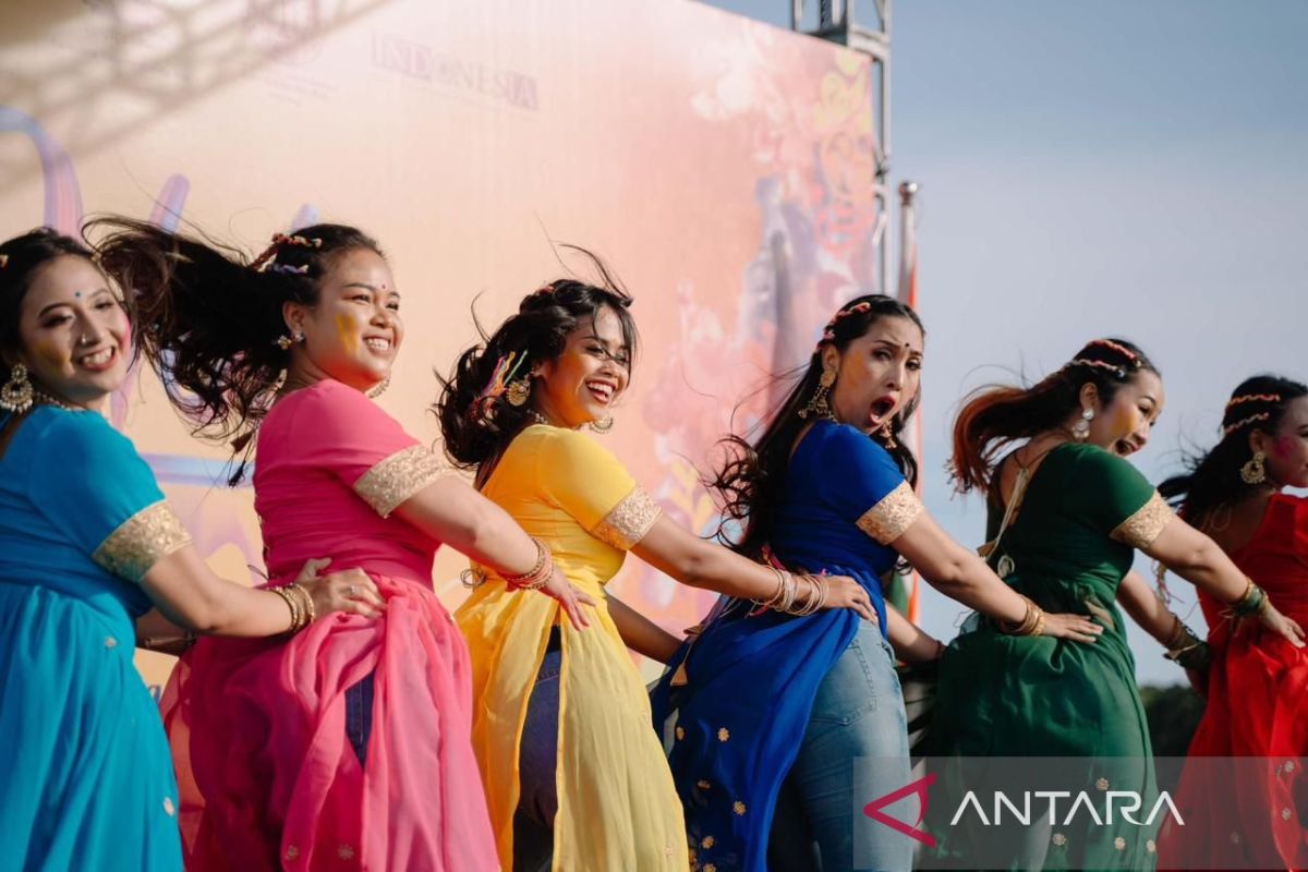 Konjen tegaskan makna penting Festival Holi pererat RI-India