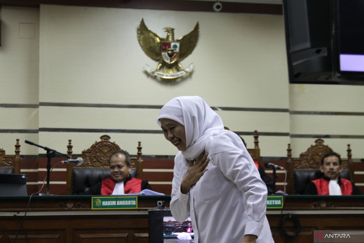 Khofifah minta maaf baru dapat hadir di sidang dana hibah