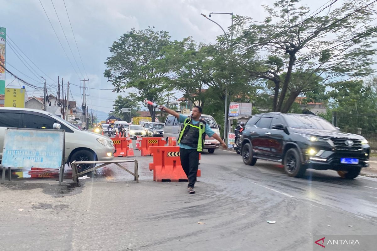 Polres Garut turunkan tim antisipasi kemacetan saat libur Isra Miraj