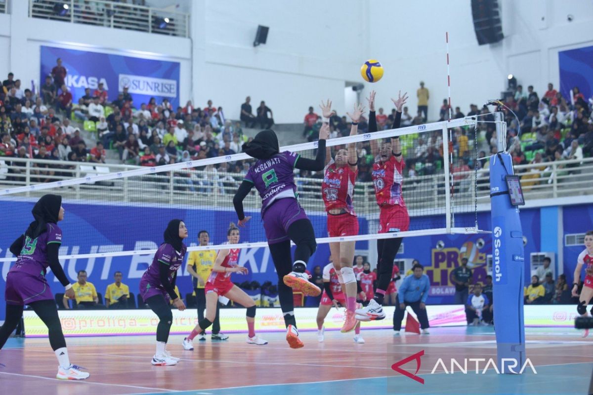 Pertamina Enduro menangkan duel sengit lawan  Livin' Mandiri