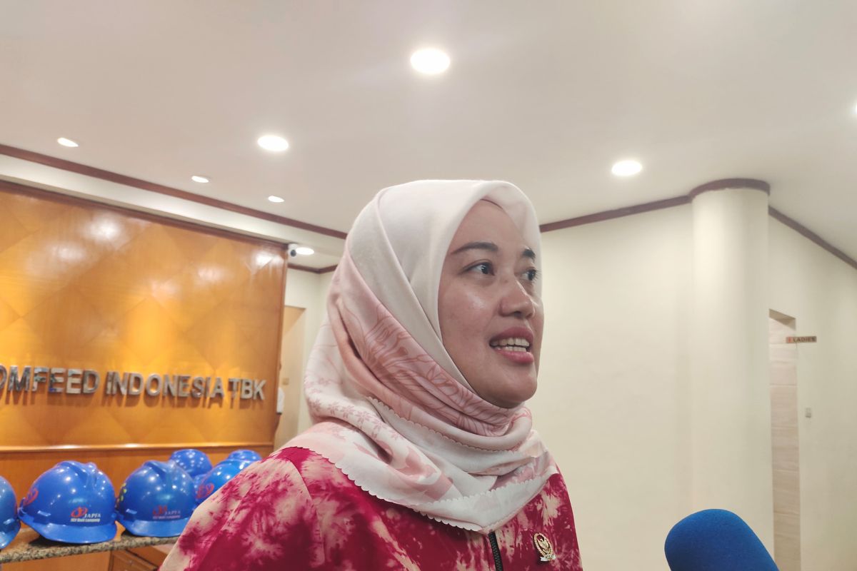 Komisi VII: Berdayakan peternak lokal penuhi kebutuhan susu nasional