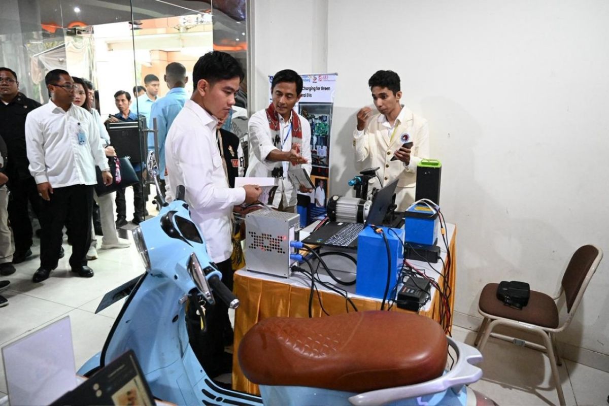 Gibran apresiasi inovasi mahasiswa UKSW bagi pembangunan nasional