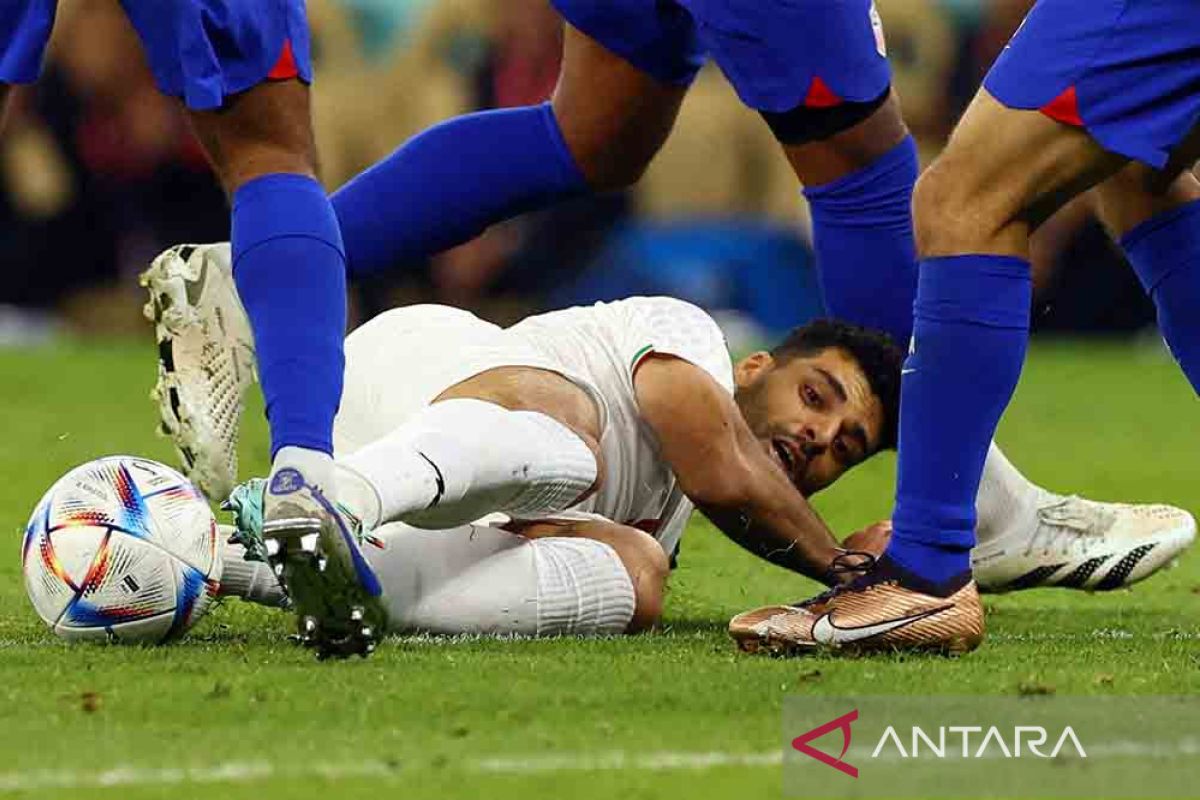 Mehdi Taremi dikabarkan tinggalkan sepak bola dan masuk tentara Iran