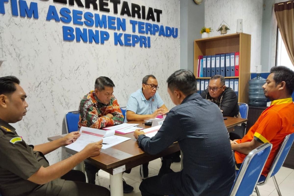 Kepala Puskesmas Moro jalani asesmen di BNNP Kepri