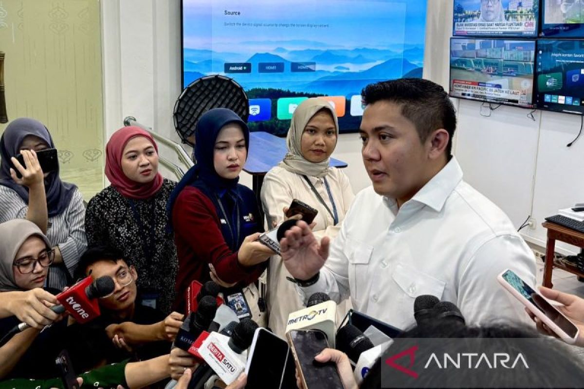Seskab minta menteri hingga bupati beri contoh penerapan gerakan ASRI