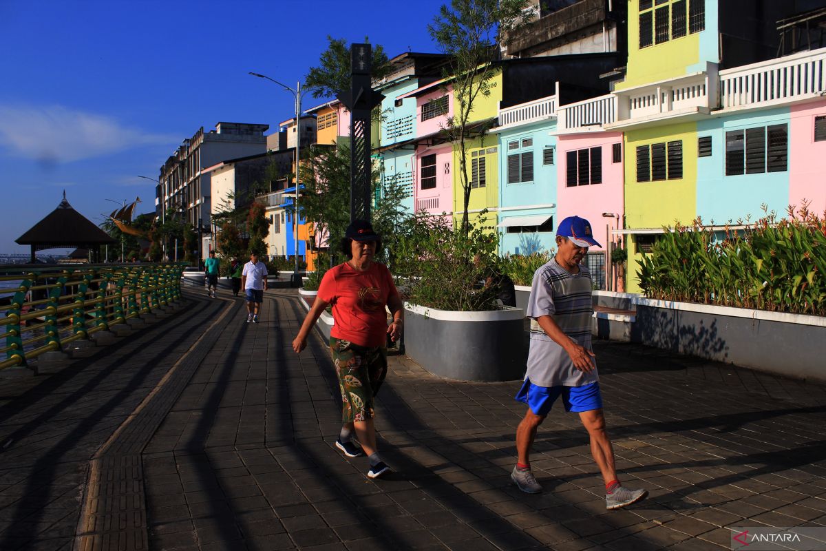 Kiat jaga kebugaran saat puasa bagi orang berusia 30-an