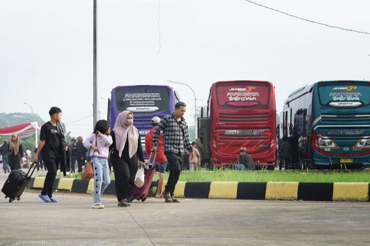 Kemenhub sediakan 401 bus mudik gratis, dapat diakses mulai 1 Maret