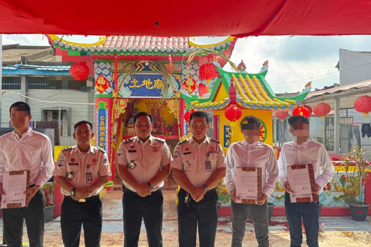 Kemarin, remisi Imlek 2026 hingga kasus koper wisman hilang di Bromo