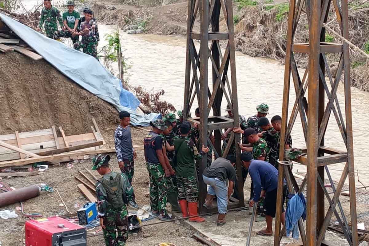 Satgas Kodim 0106/Aceh Tengah percepat pembangunan jembatan di Linge