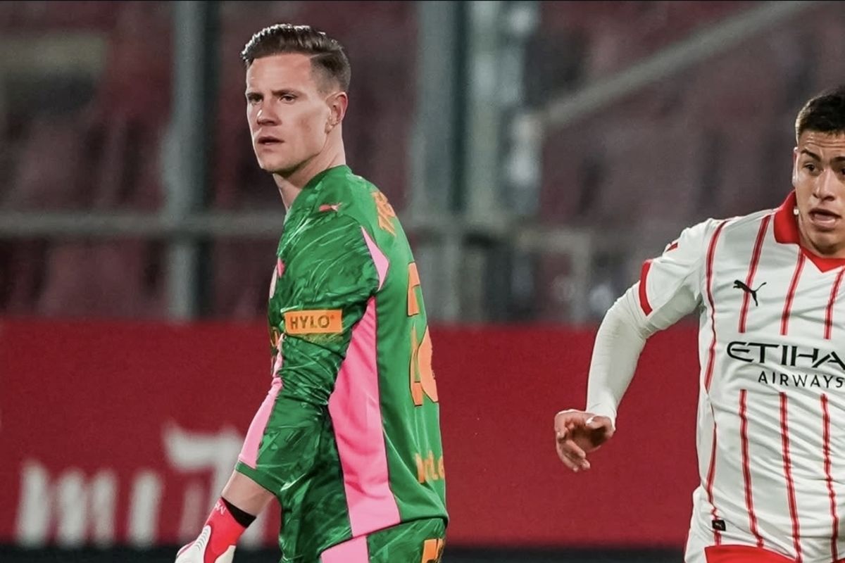 Naik meja operasi, Ter Stegen diperkirakan absen dua bulan