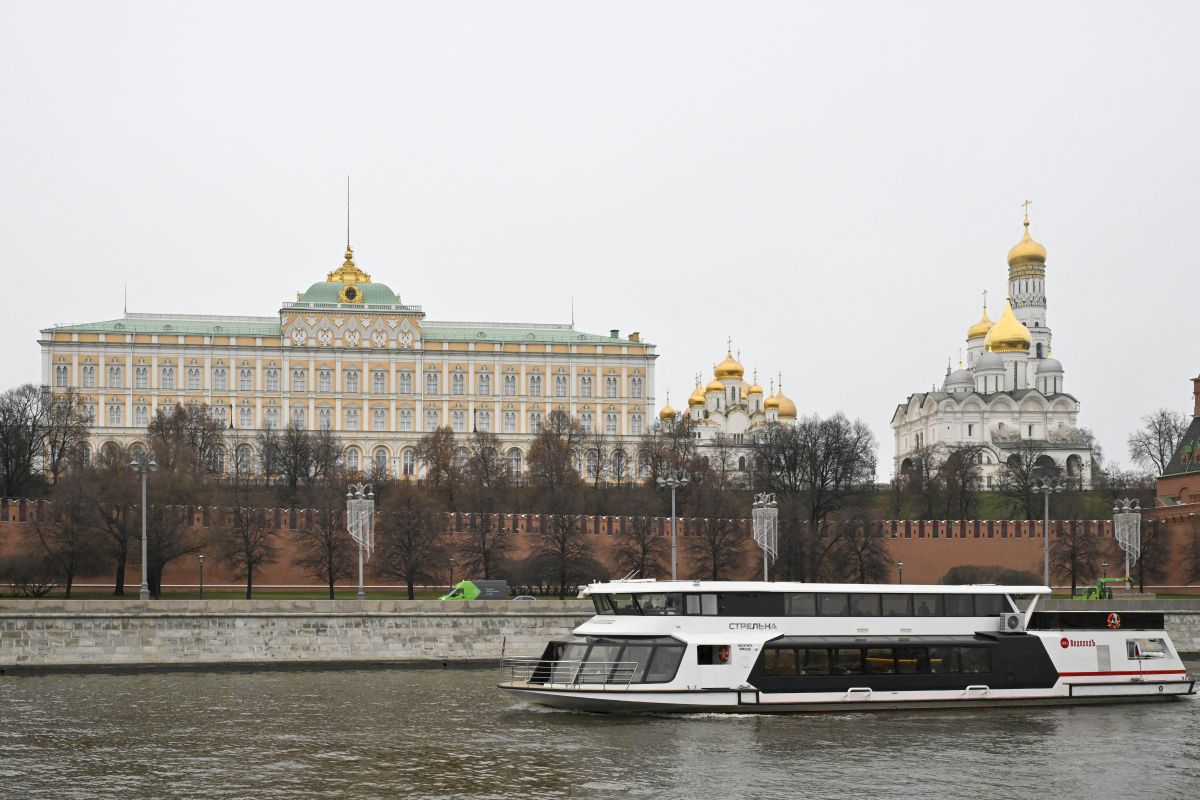 Rusia peringatkan rencana Inggris dan Prancis pasok nuklir ke Ukraina