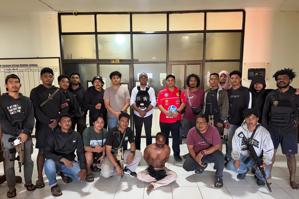 Polisi tangkap terduga pelaku penikaman IRT di Sorong Selatan