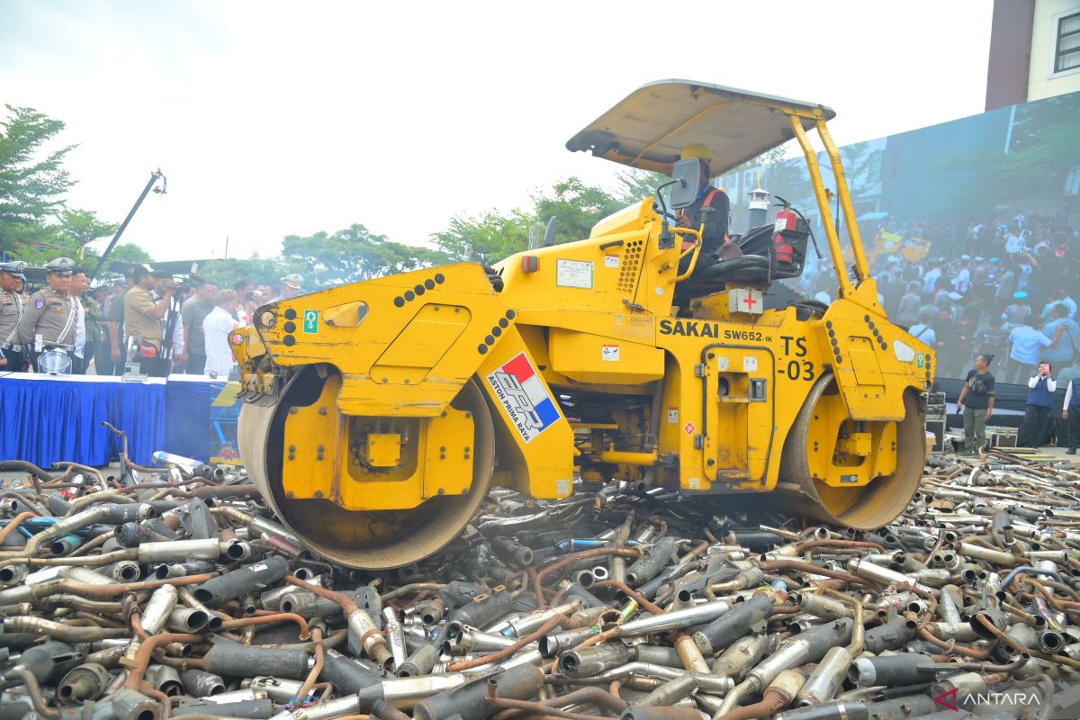 Polda Jabar musnahkan 4.599 knalpot bising tekan polusi udara