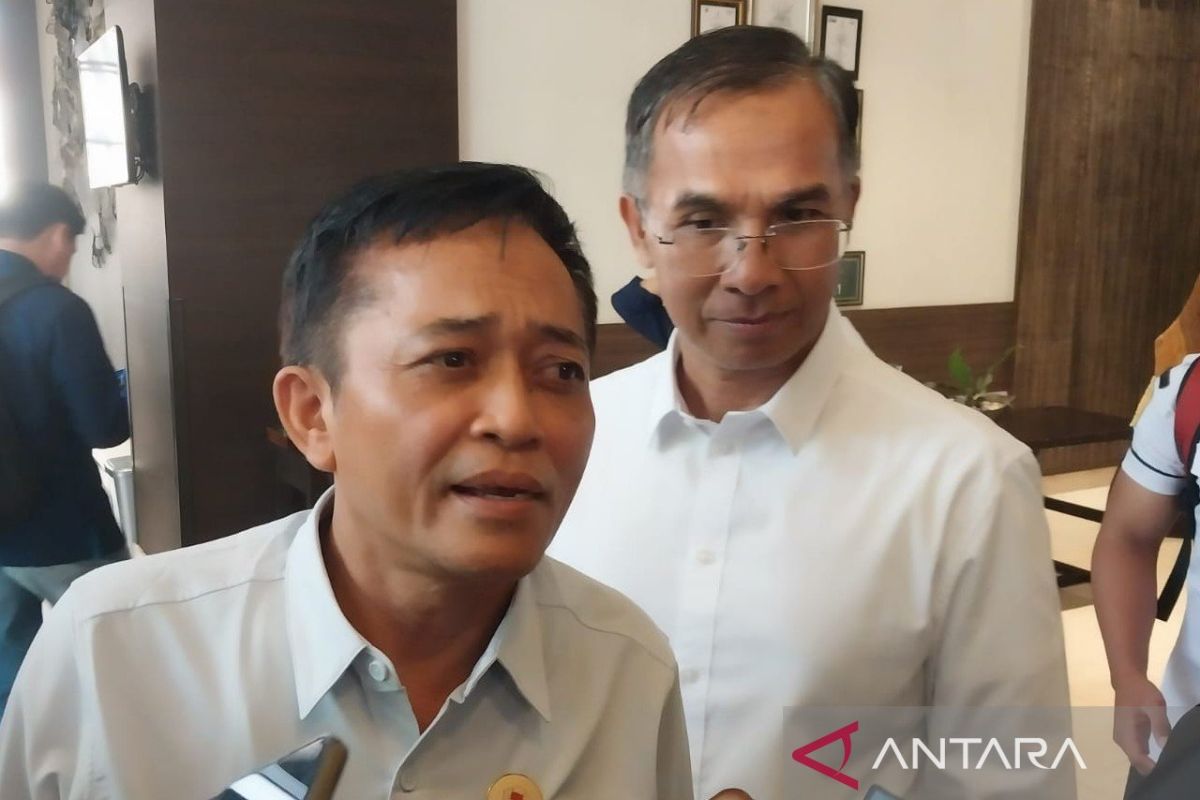 Bupati Lombok Tengah pastikan tambang ilegal ditutup total