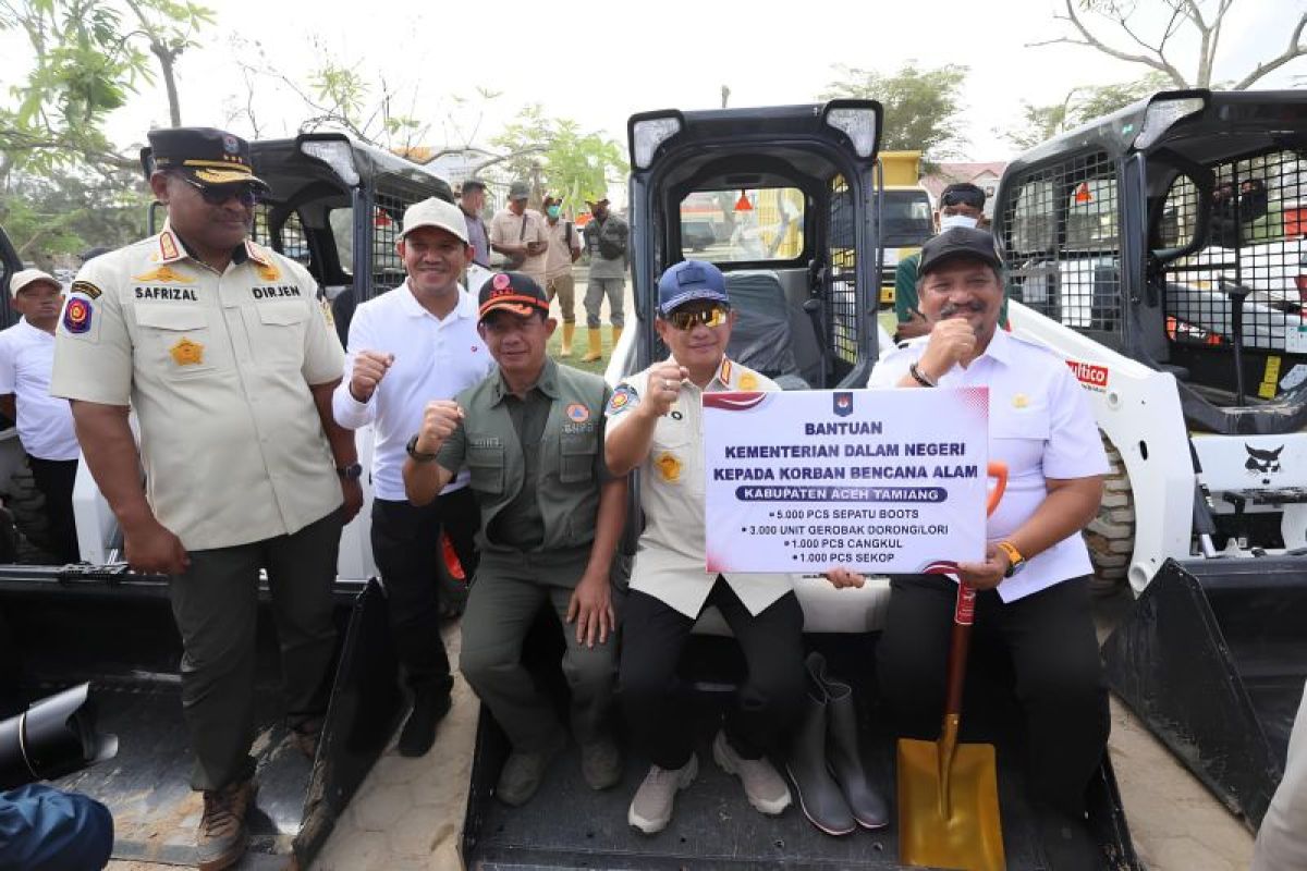 Mendagri apresiasi pembangunan 4.000 huntara di Aceh Utara