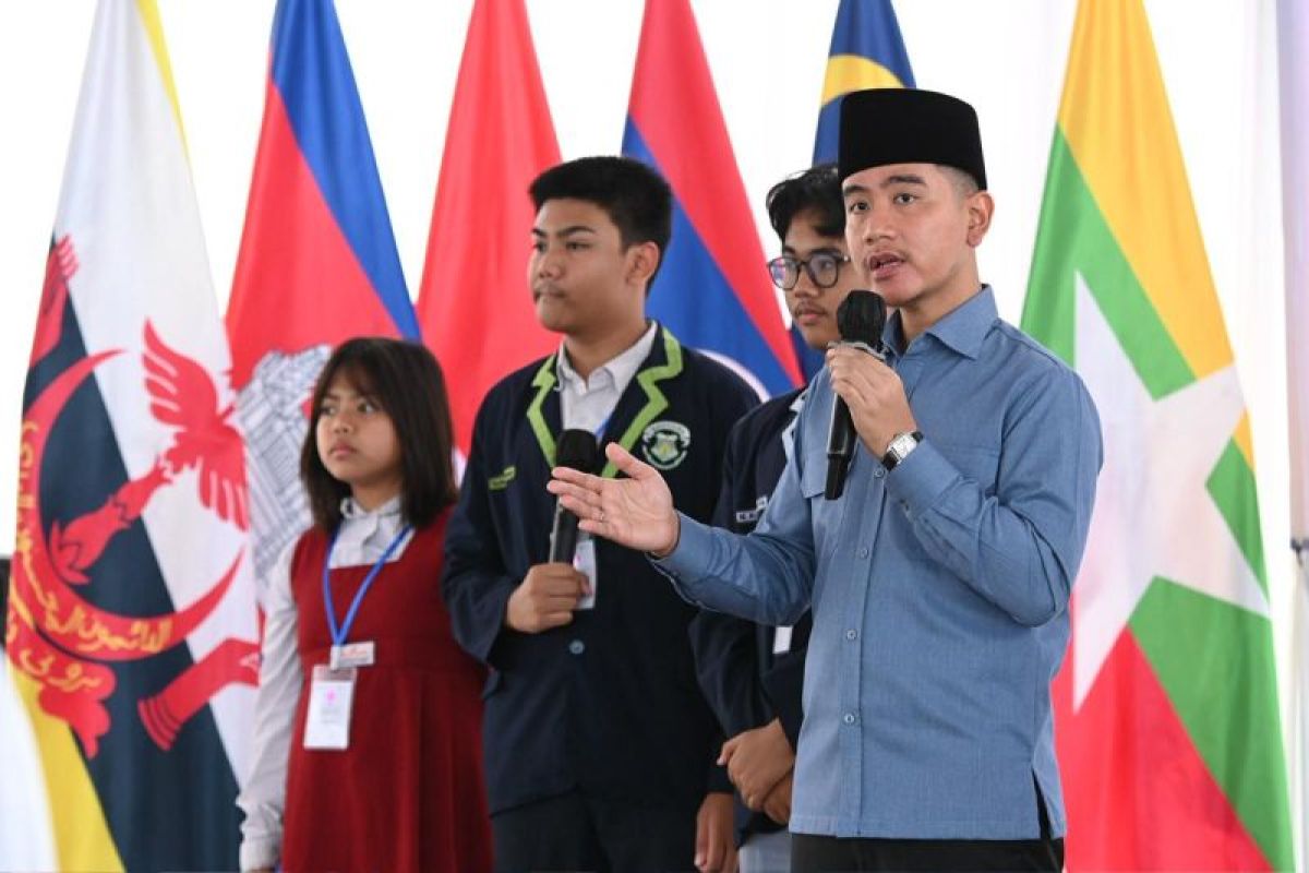 Tinjau AI Ready ASEAN, Gibran dorong pelajar kuasai teknologi AI