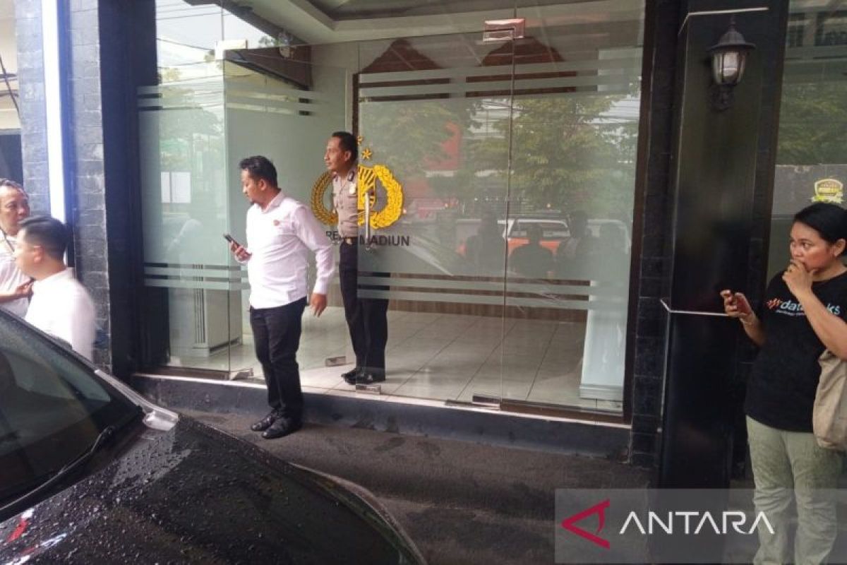 Sekda Kota Madiun ikut diperiksa terkait OTT Wali Kota Maidi