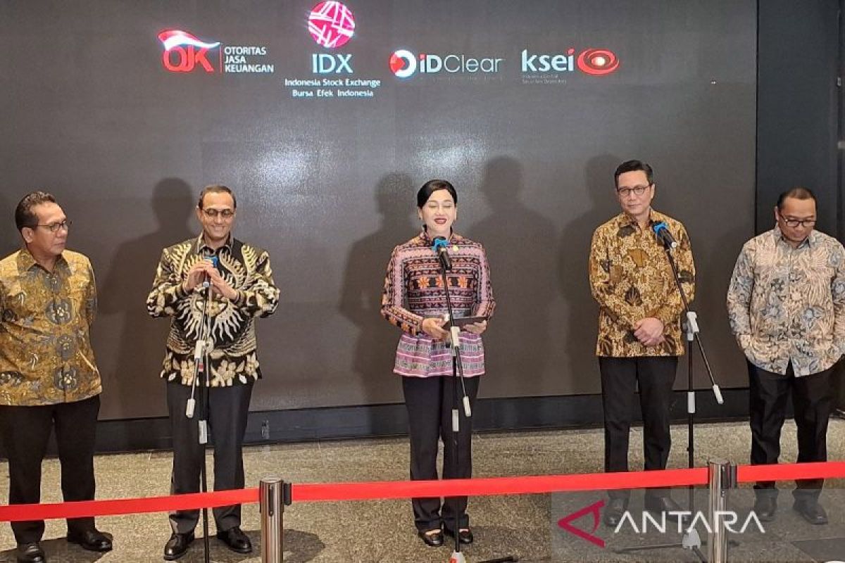 OJK diharapkan perkuat sektor keuangan nasional secara komprehensif