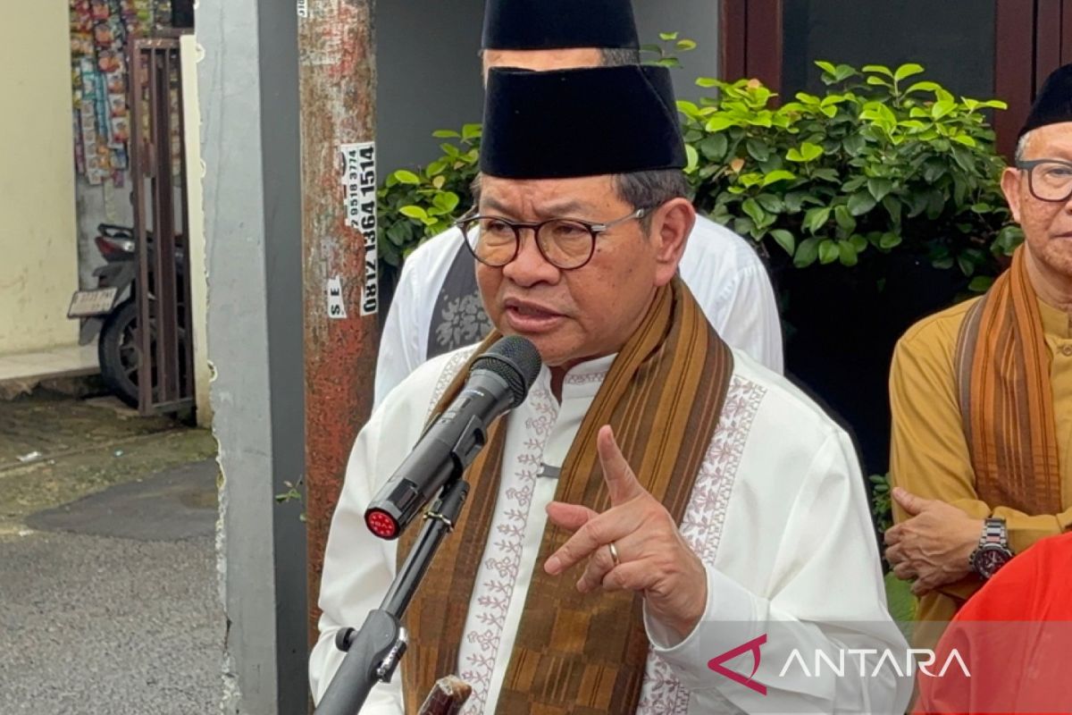 Pramono pastikan stok pangan DKI masih aman di tengah konflik Iran-Israel