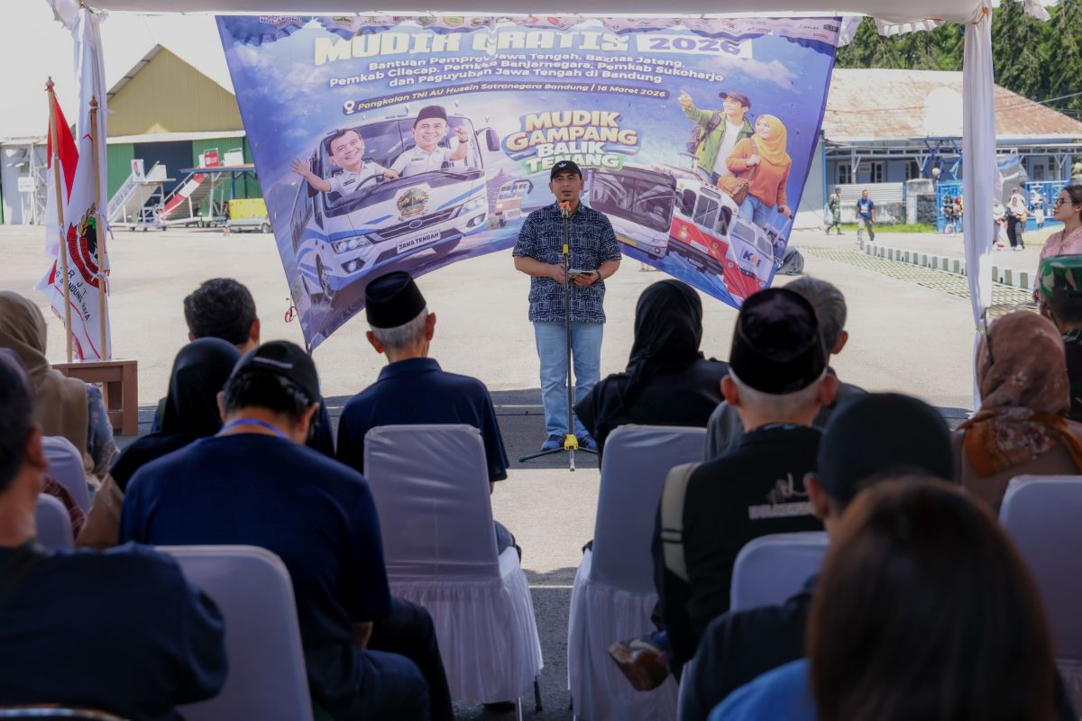Wagub Jateng berangkatkan 1.142 pemudik dari Bandung