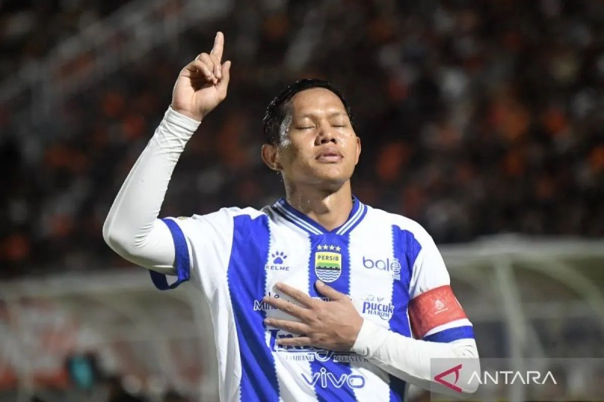 Adam Alis ingatkan Persib Bandung