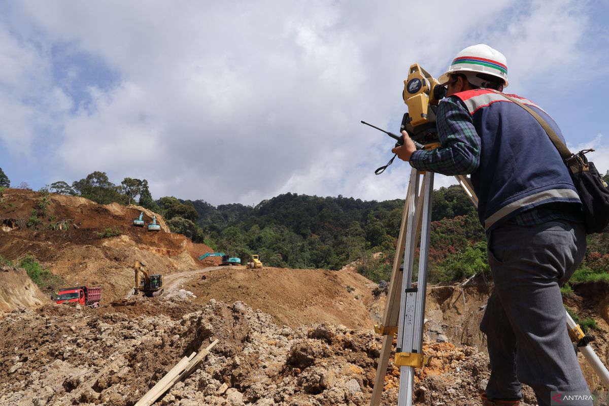 Pemerintah berhasil hubungkan Jalan Malalak yang putus akibat bencana