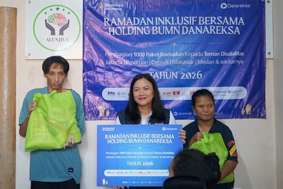 Danareksa salurkan 1.000 paket bantuan bagi komunitas disabilitas