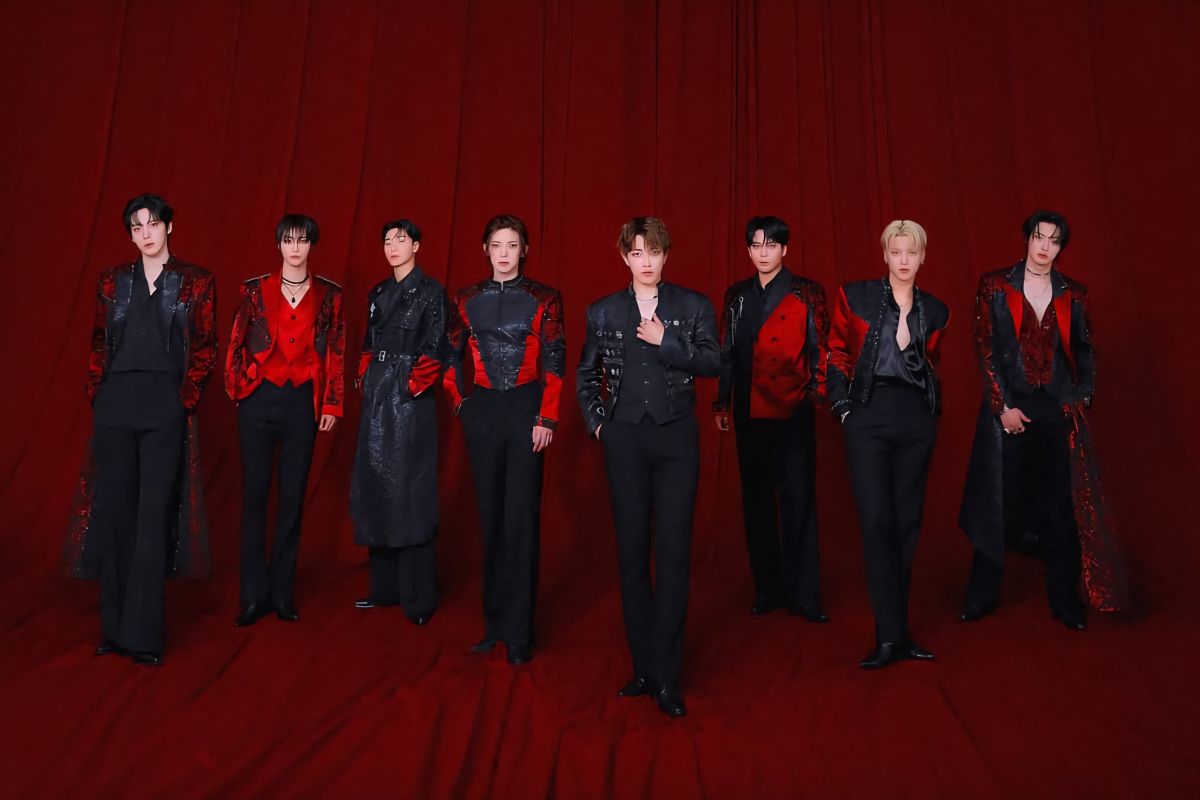 ATEEZ memuncaki tangga penjualan album Billboard