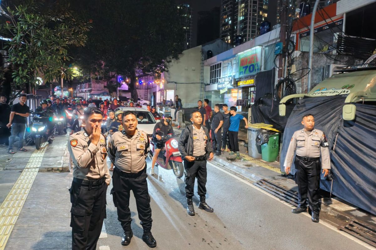 Polisi amankan lokasi syuting Lisa BLACKPINK di kafe kawasan Kemang