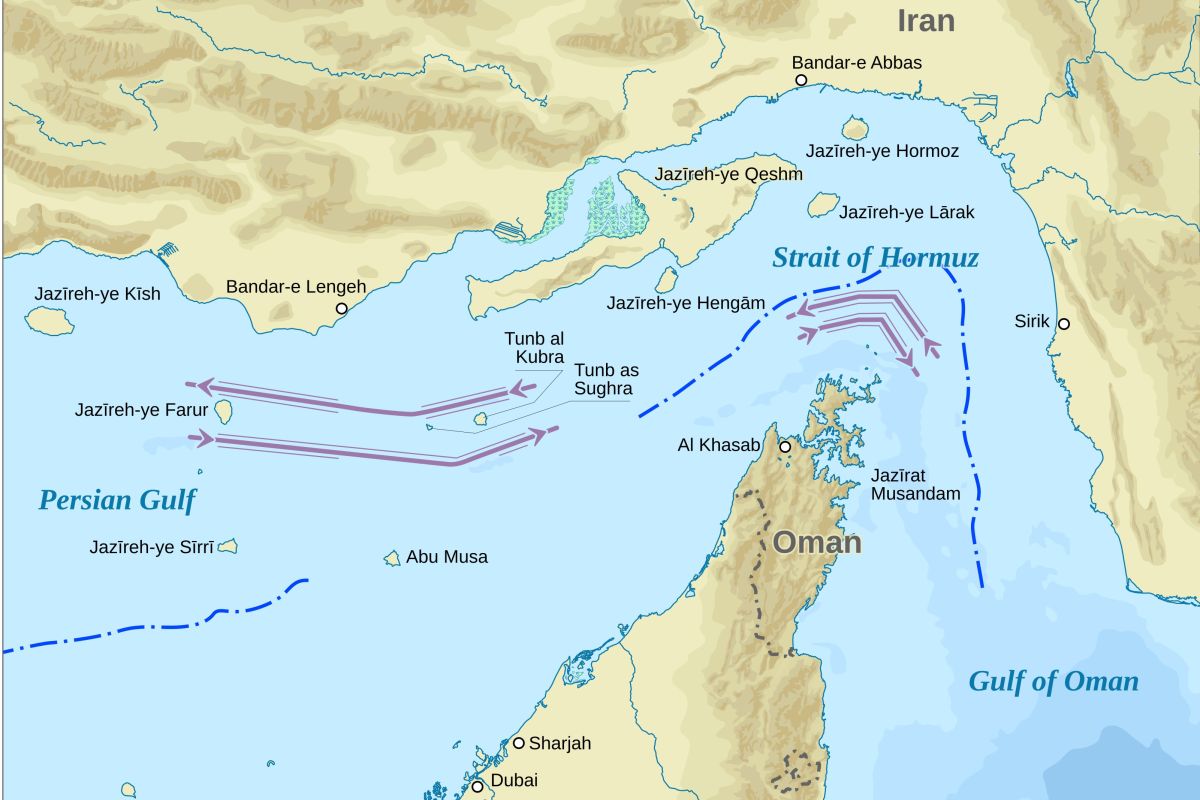US deteksi Iran pasang ranjau di Selat Hormuz