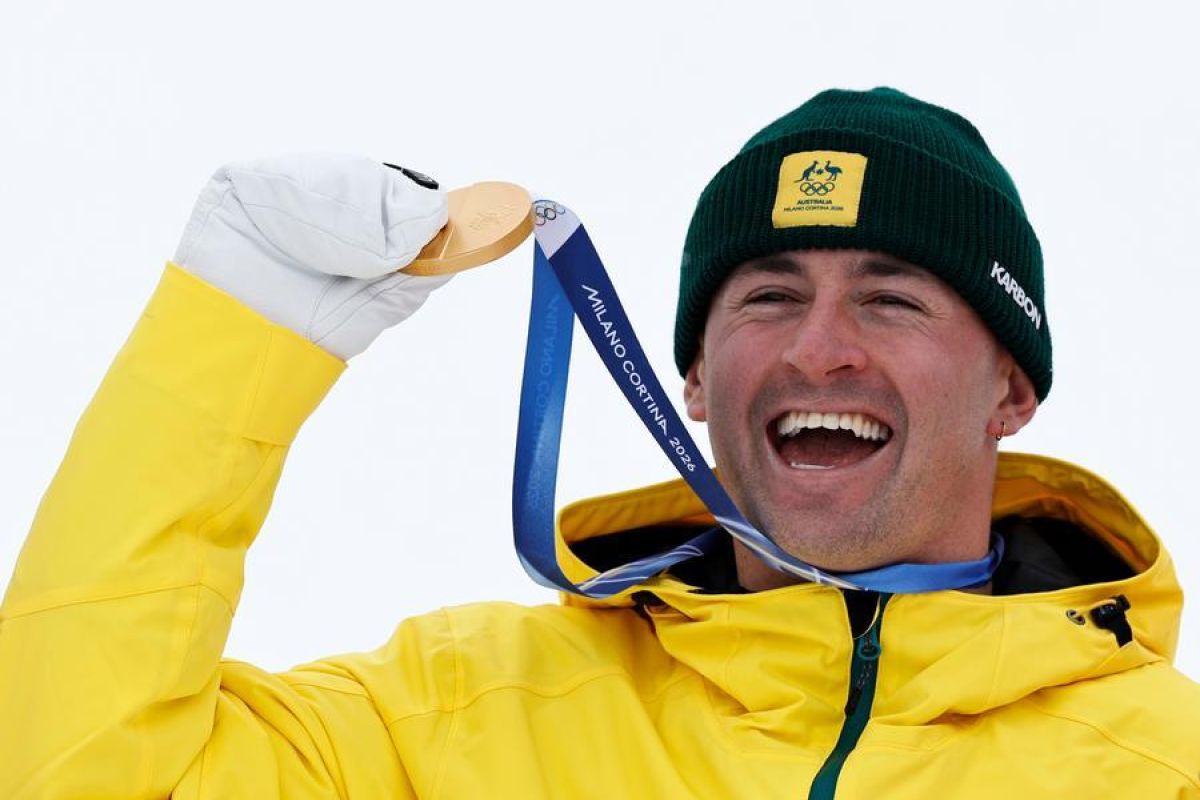 Atlet ski Australia Cooper Woods raih emas nomor moguls di Italia