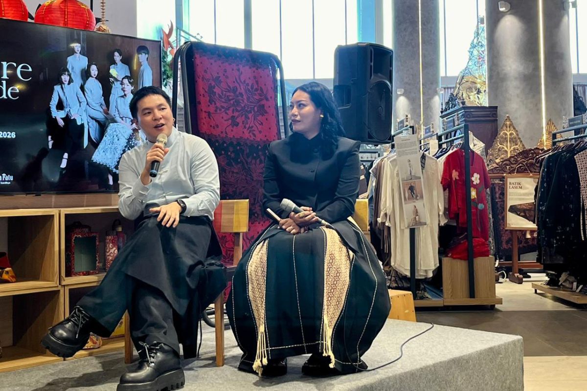 Wilsen Willim rancang koleksi busana Imlek yang fleksibel dipakai