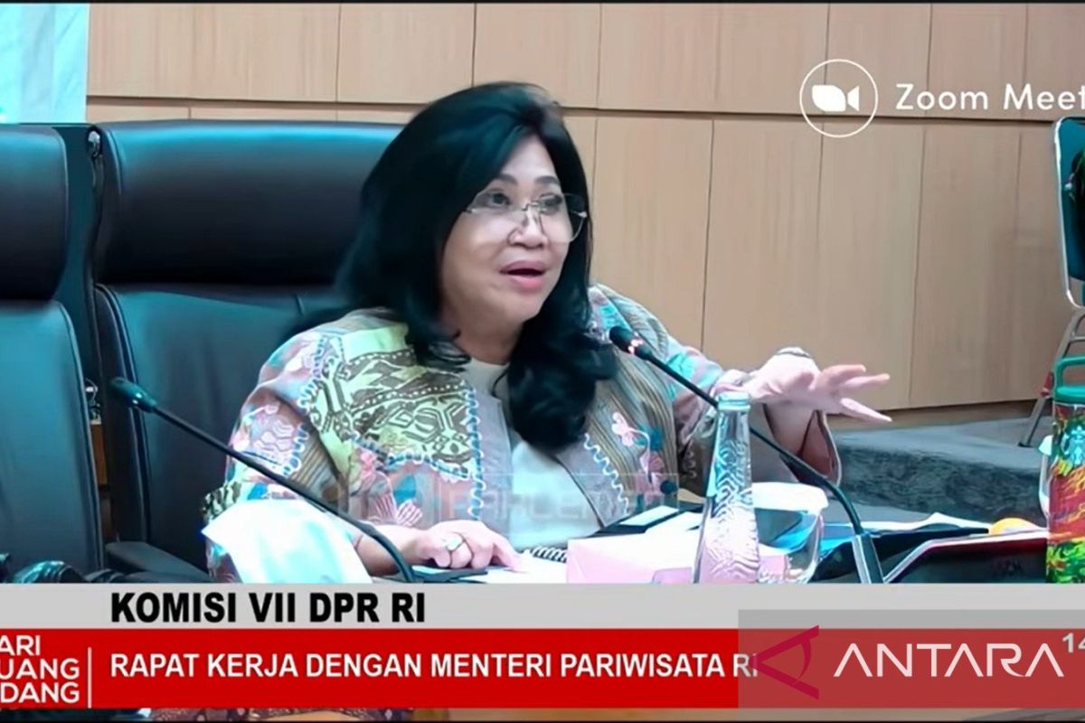 Komisi VII minta Kemenpar atasi masalah "breakwater" di Gili Meno