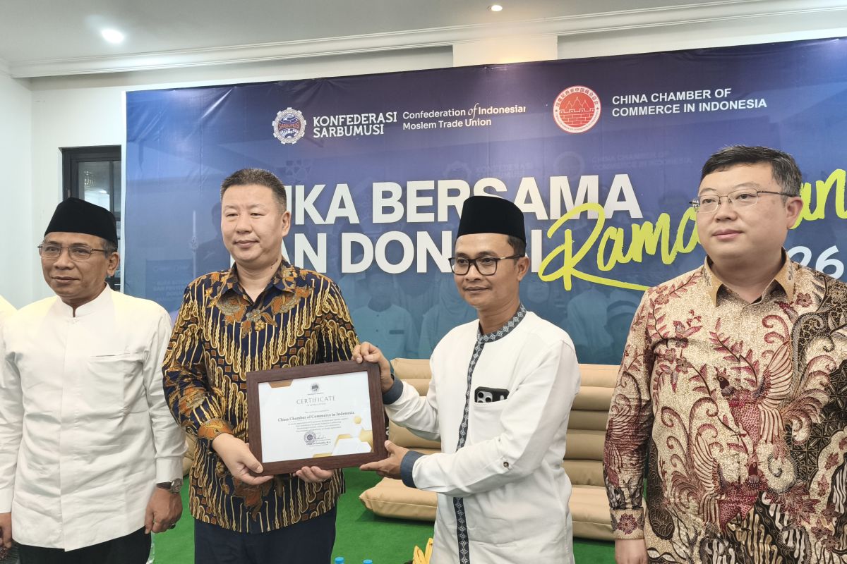 Kamar Dagang China, Sarbumusi salurkan 1.000 paket Ramadan di Jakarta