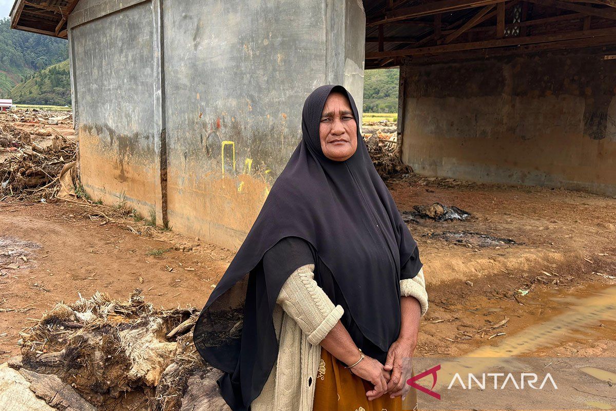 Sebagian penyintas bencana Aceh kembali ke rumah untuk sambut Ramadhan