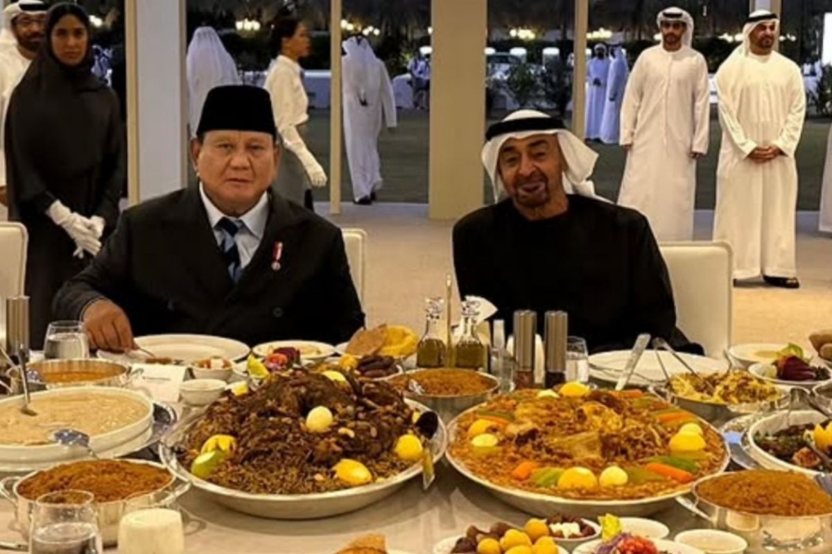 Momen Prabowo disambut tujuh pemimpin Emirat hingga iftar bersama MBZ