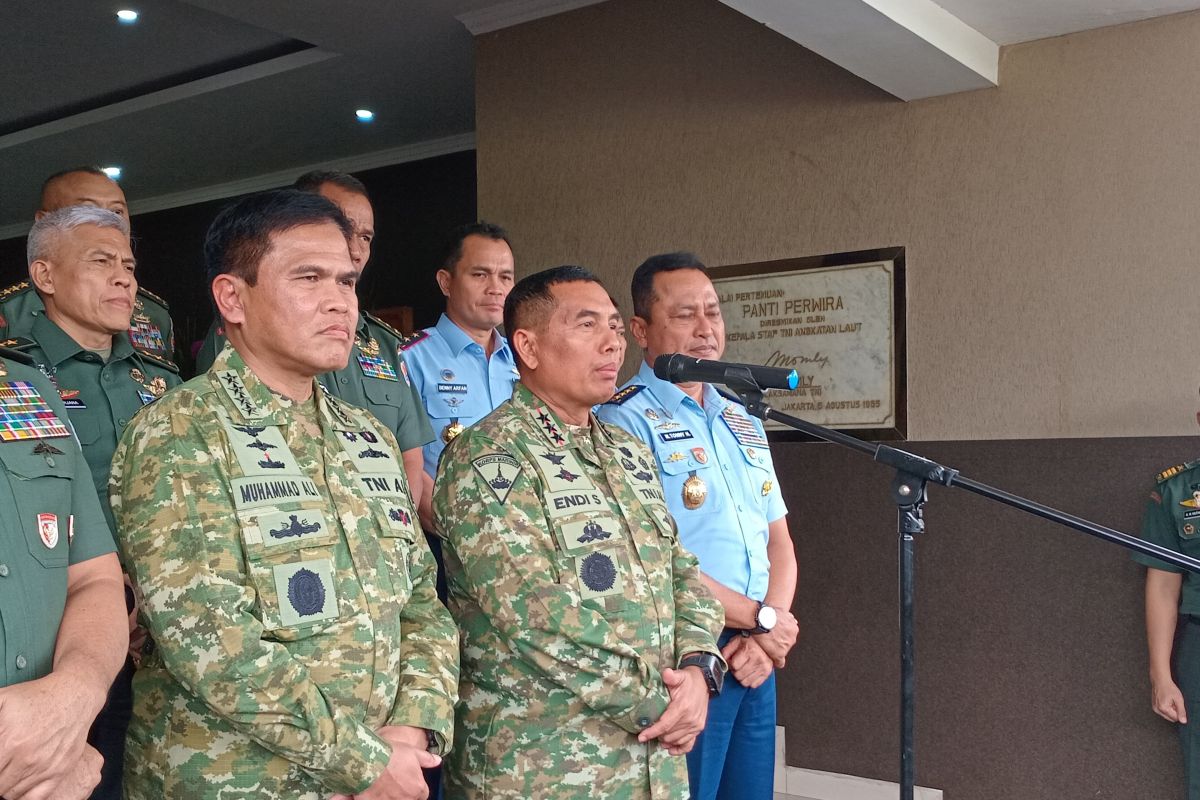 Pangkormar: Empat jasad prajurit korban longsor masih diidentifikasi