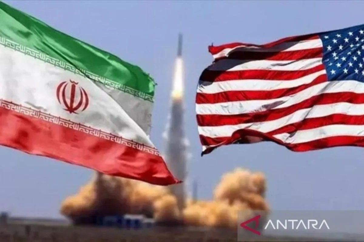 Iran siap hentikan sementara program nuklir jika AS cabut sanksi