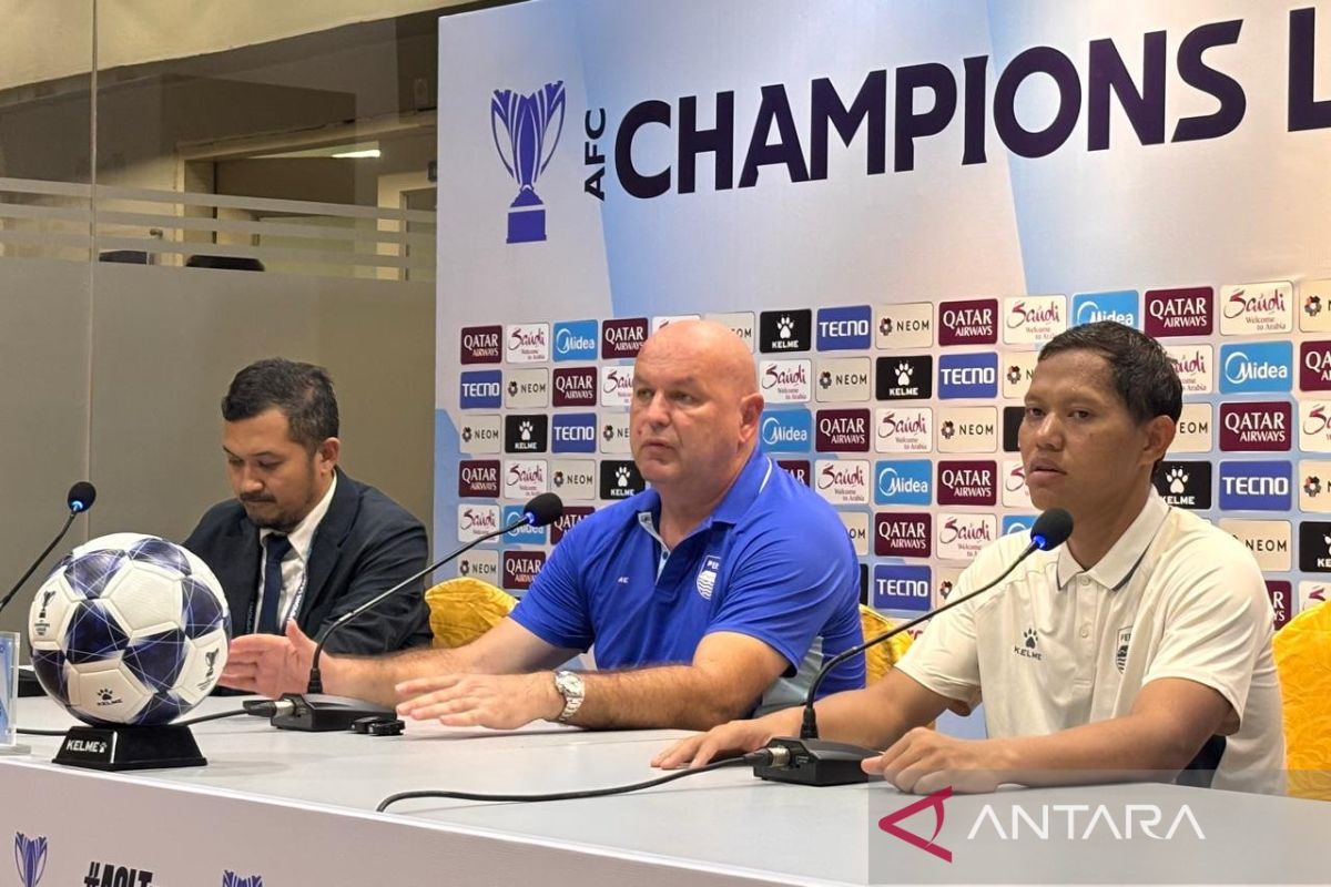 Persib berpeluang mainkan tiga pemain baru saat hadapi Ratchaburi