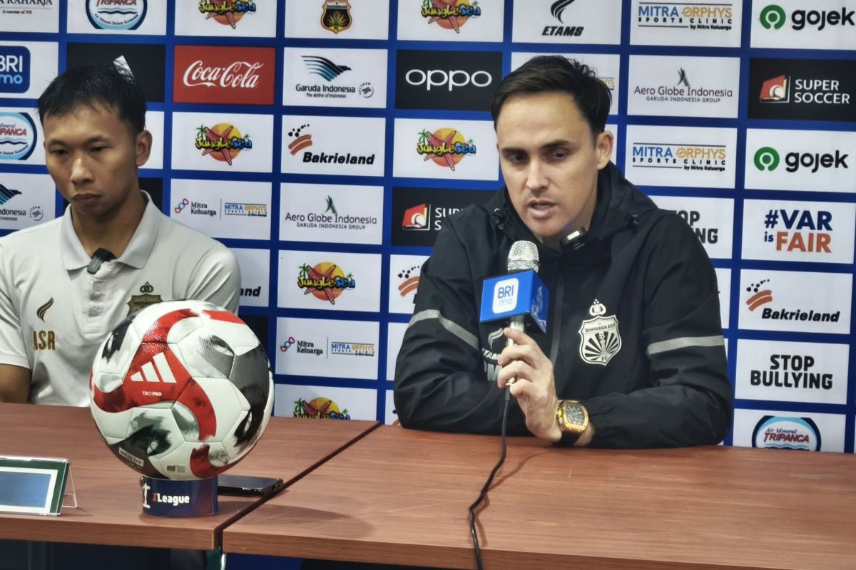 Pelatih Bhayangkara akui Arema sulit ditaklukkan